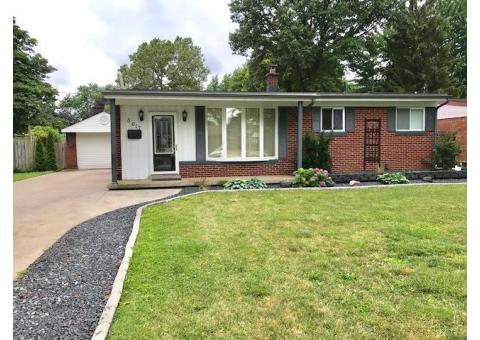 3 BD 2 BATH HOUSE IN SOUTH WINDSOR W/GARAGE & POOL