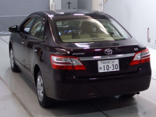 TOYOTA 2014 PREMIO