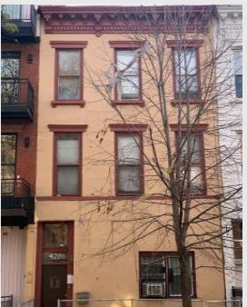 9 BR – 422 1/2 Gates Ave