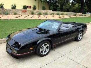 Chevrolet Camaro IROC Z Convertible