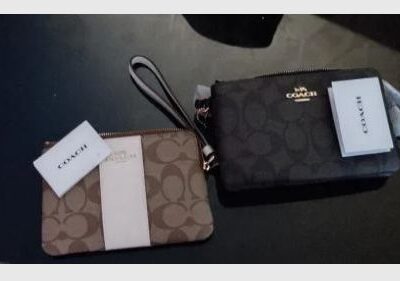 Coach Clutch wallet