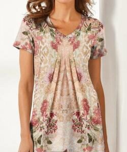 Crew Neck Holiday Floral Short Sleeve Tunics