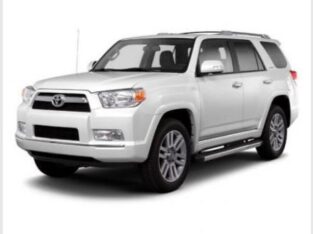 Toyota 4Runner SR5, Blizzard Pearl in Denver