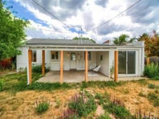 3 BR & 3 bedroom house in Denver