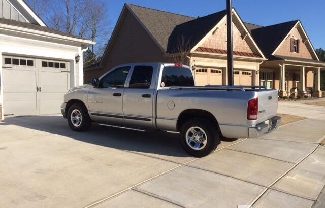 Dodge Ram Pickup 1500 SLT, 2002