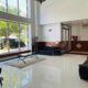 House With 1 Bed and 1 Bath