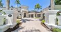 6 BR & 7 Bathrooms Residential in Florida