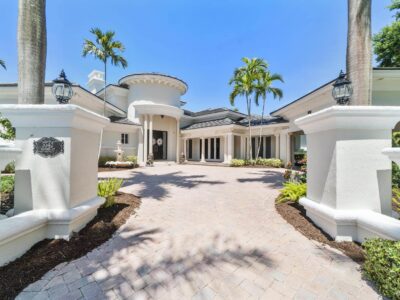 6 BR & 7 Bathrooms Residential in Florida