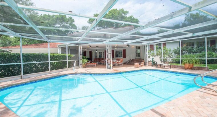 4 BR & 3 Bathrooms Residential in Florida