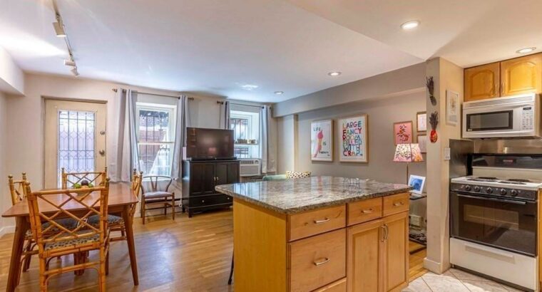 1 BR & 1 Bathrooms Residential in Boston