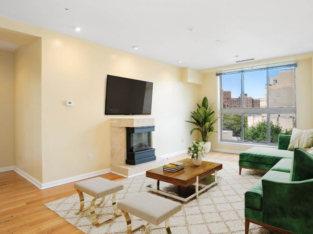 2 BR & 2 Bathrooms Residential in New York