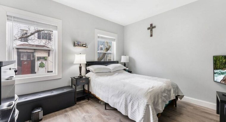 2 BR & 2 Bathrooms Residential in Boston