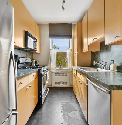 2 BR & 2 Bathrooms Residential in New York