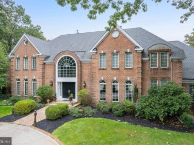 4 BR & 6 Bathrooms Residential in New Jersey