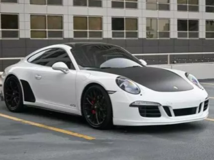 Porsche 911 Carrera GTS Car For Sale