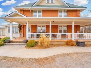 4 BR & 3 Bathrooms Residential in Barber County