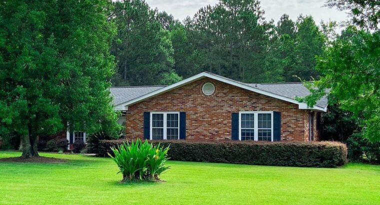 4 BR & 4 Bathrooms Residential in Appling County