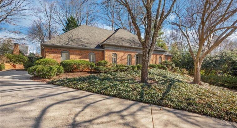 5 BR & 5 Bathrooms Residential in Fulton County