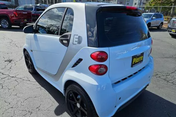 Smart ForTwo Electric Drive passion Car For Sale