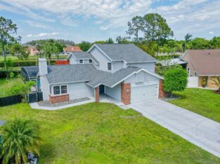 4 BR & 3 Bathrooms Residential in Osceola County