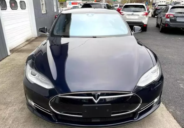 Tesla Model S 85D Car For Sale