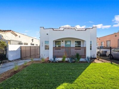 3 BR & 2 Bathrooms Residential in District of Los Angeles County