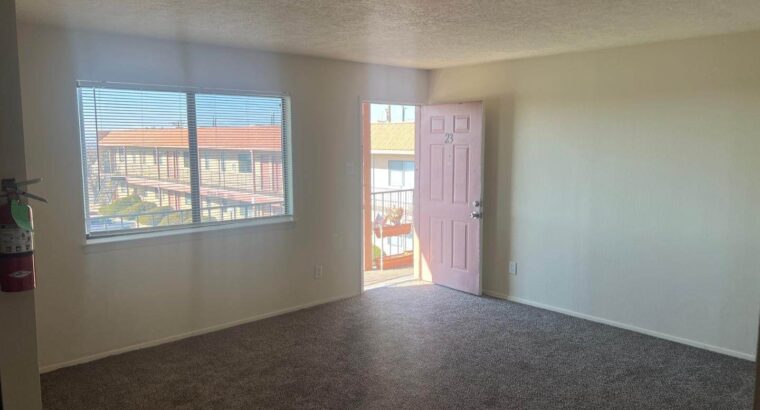 1 BR & 1 Bathrooms Residential in Bernalillo County