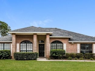 4 BR & 2 Bathrooms Residential Rent in Duval County