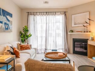 3 BR & 2 Bathrooms Apartment Rent in Boston