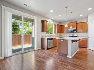3 BR & 3 Bathrooms Residential Rent in Washingtion