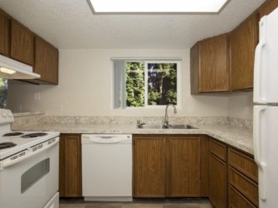 2 BR & 2 Bathrooms Residential Rent in Washington