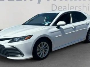 Toyota Camry LE Car for Sale