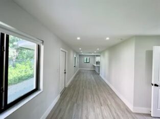 3 BR & 2 Bathrooms Residential Rent in Miami