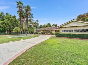 4 BR & 2 Bathrooms Residential Rent in Los Angeles