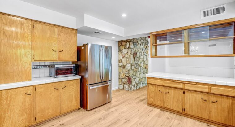 4 BR & 2 Bathrooms Residential Rent in Los Angeles