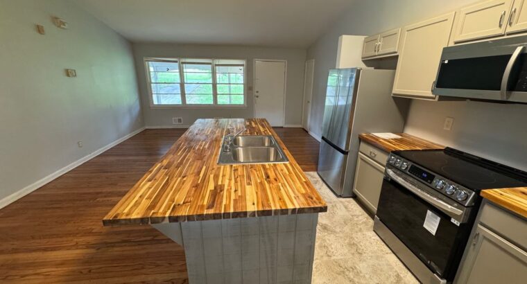 3 BR & 2 Bathrooms Residential Rent in Georgia