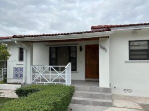3 BR & 2 Bathrooms House Rent in Miami