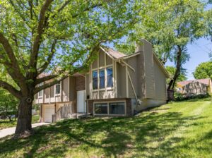 3 BR & 2 Bathrooms House Rent in Kansas