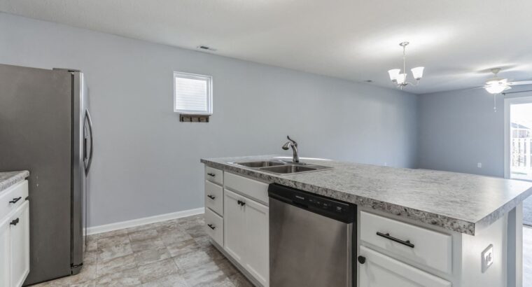 3 BR & 2 Bathrooms House Rent in Kentucky