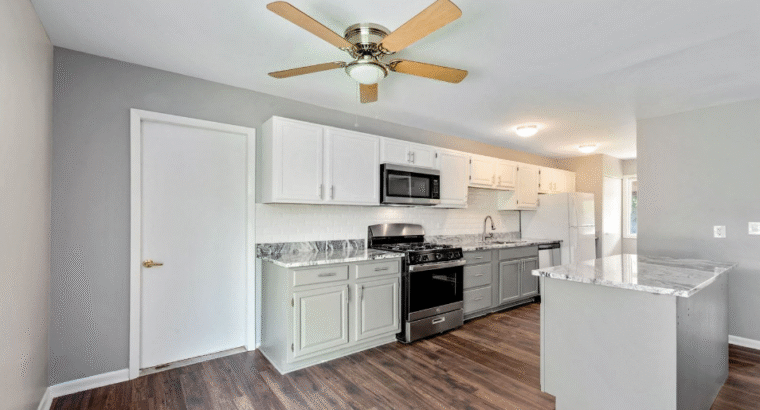2 BR & 1 Bathrooms Residential Rent in Illinois